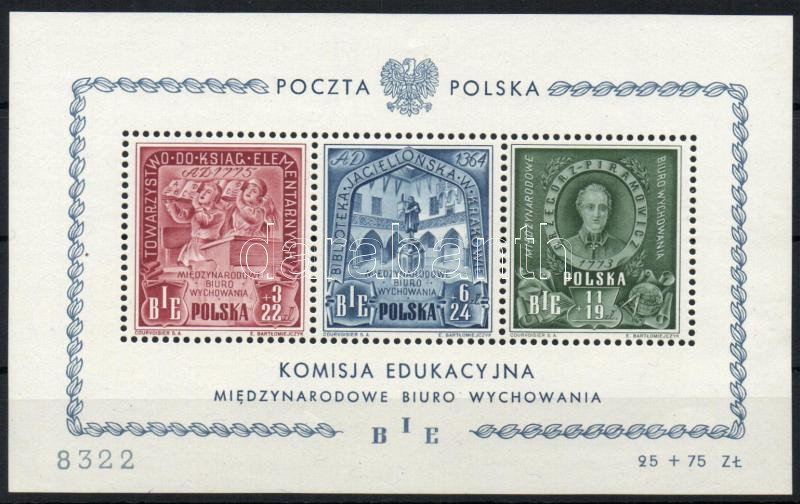 Lot 5479 - Poland philately and postal history world - poland - Darabanth Co Ltd Online auction of stamps, postcards and other collectibles #286 Lot 5479 - Poland philately and postal history world - poland - Darabanth Co Ltd Online auction of stamps, postcards and other collectibles #286