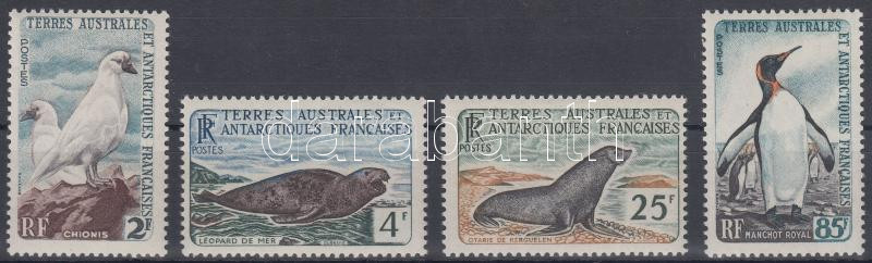 Lot 6797 - French Antarctis philately and postal history world - french antarctis - Darabanth Co Ltd Online auction of stamps, postcards and other collectibles #288 Lot 6797 - French Antarctis philately and postal history world - french antarctis - Darabanth Co Ltd Online auction of stamps, postcards and other collectibles #288