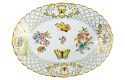 524. Filatélia, képeslap, numizmatika, műtárgy, könyv, papírrégiség, ékszer aukció maradékeladás - Porcelán, kerámia, üveg