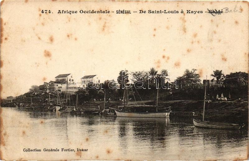 Saint-Louis, Kayes-Saldé, boats
