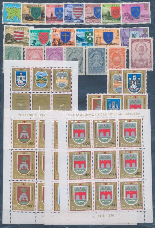 Coat of arms: 67 stamps + 4 mini sheets, Címer motívum tétel: 67 klf bélyeg +
 4 kisív berakólapon