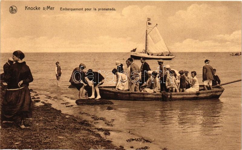 Knocke-Sur-Mer, boat, boarding at the promenade