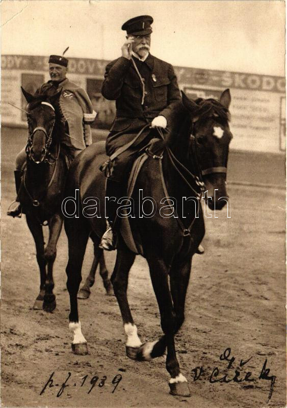 1926 Tomás Garrigue Masaryk and Dr. Karlem Hellerem on horseback in Sokol reunion, 1926 Tomás Garrigue Masaryk és Dr. Karlem Hellerem lóháton a sokoli találkozón