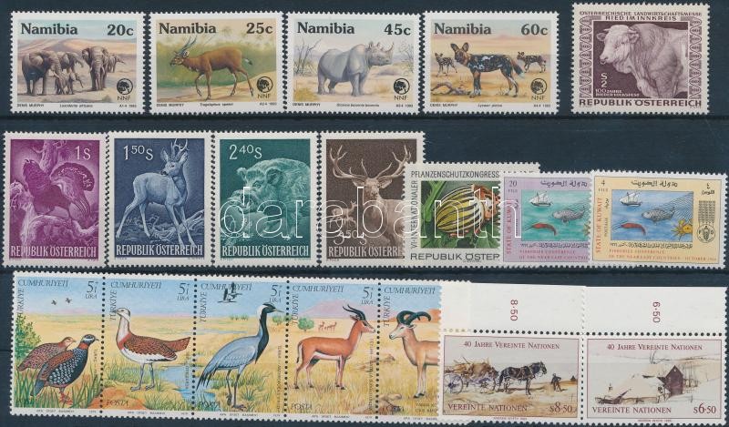 Állat motívum 19 db bélyeg, közte teljes sorok, ívszéli értékek és 5-ös csík, Animals 19 stamps with complete sets, margin stamps and stripe of 5