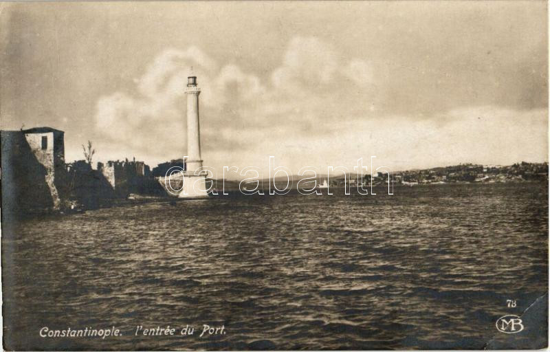 Constantinople, L'entrée du Port / The entrance to the Port