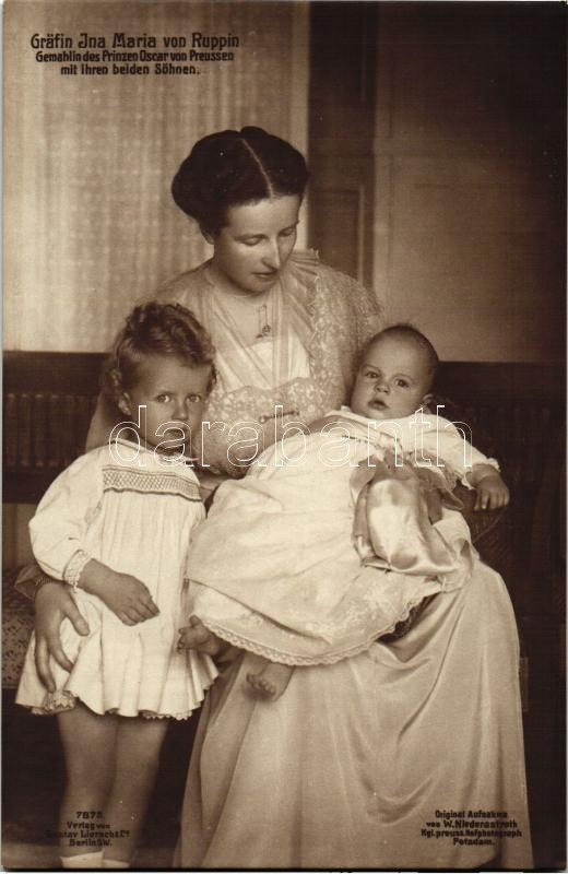 Bassewitz-i Ina Marie grófnő gyermekeivel., Countess Ina Marie von Bassewitz with her children