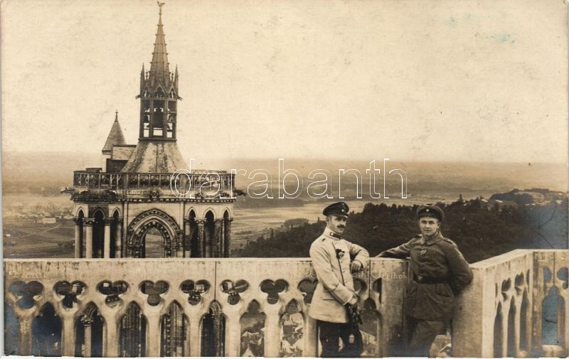 Laon, Blick von der Kathedrale auf Ardon / view with German soldiers