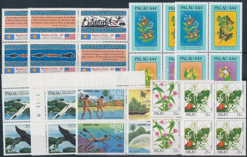 36 db bélyeg 4-es tömbökben, közte többpéldányos értékek, 36 stamps in blocks of 4 with multiple values
