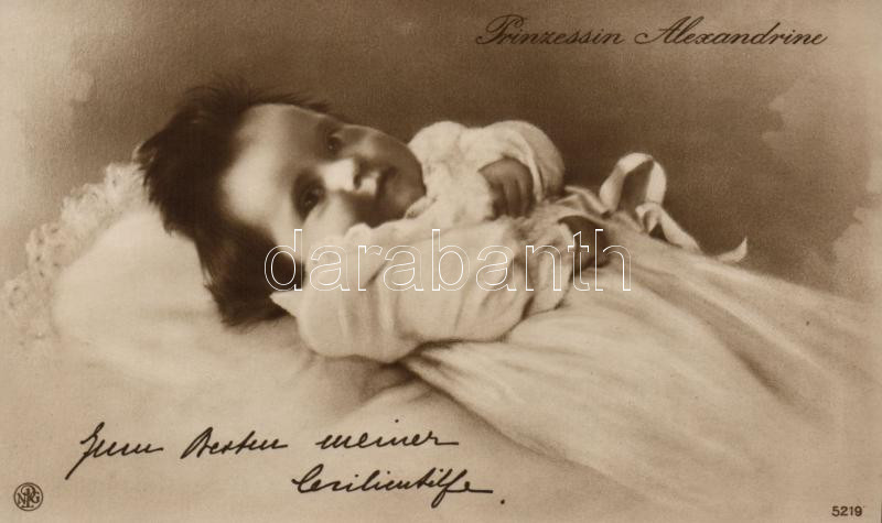 Princess Alexandrine of Prussia as a baby, Alexandrine Porosz hercegnő csecsemőkorában.