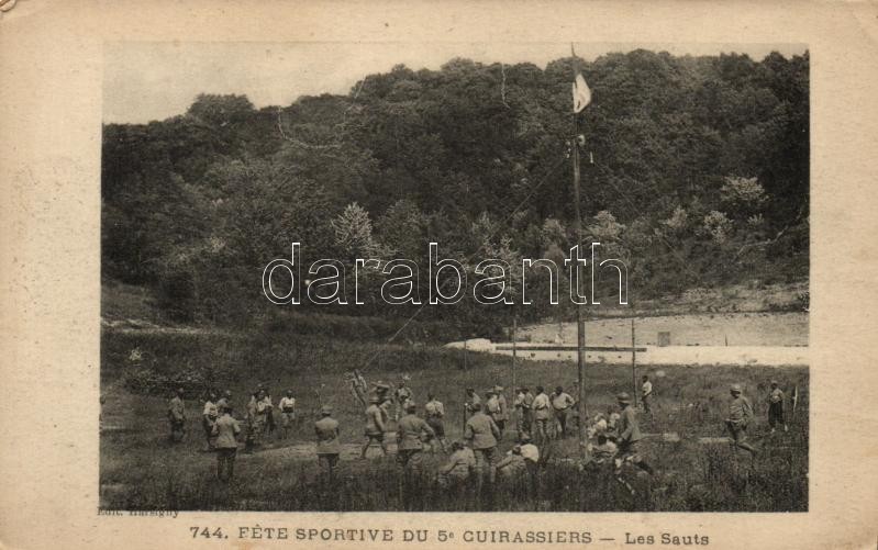 Fete sportive du 5 cuirassiers - Les Sauts / WWI French military, Sports Day of the 5th cuirassiers, jumps, I. világháború, francia katonák sportrendezvénye, távolugrás