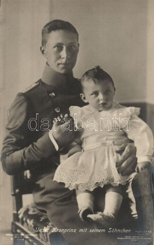 Unser Kronprinz mit seinem Söhnchen / Wilhelm, German Crown Prince with his son, Vilmos német császári és porosz királyi herceg fiával