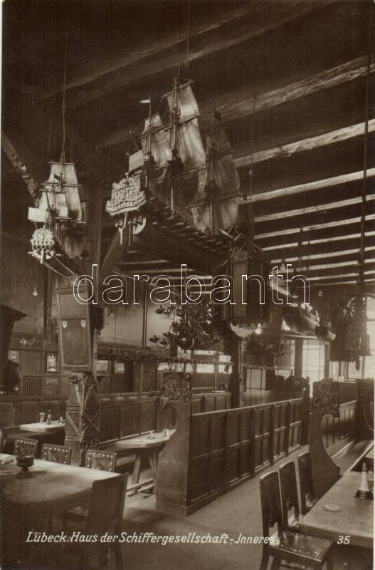 Lübeck, Haus der Schiffergesellschaft / restaurant interior