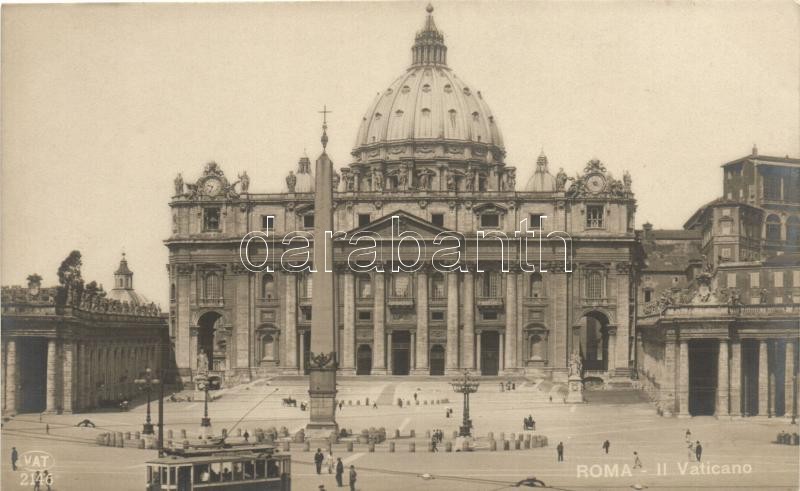 Rome, Roma; Il Vaticano / Vatican, square, tram