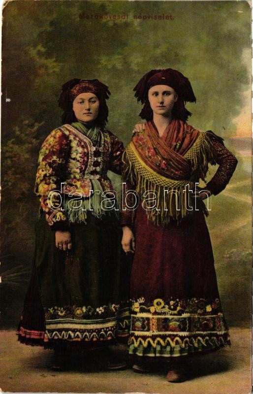 Hungarian folklore from Mezőkövesd, Mezőkövesdi népviselet