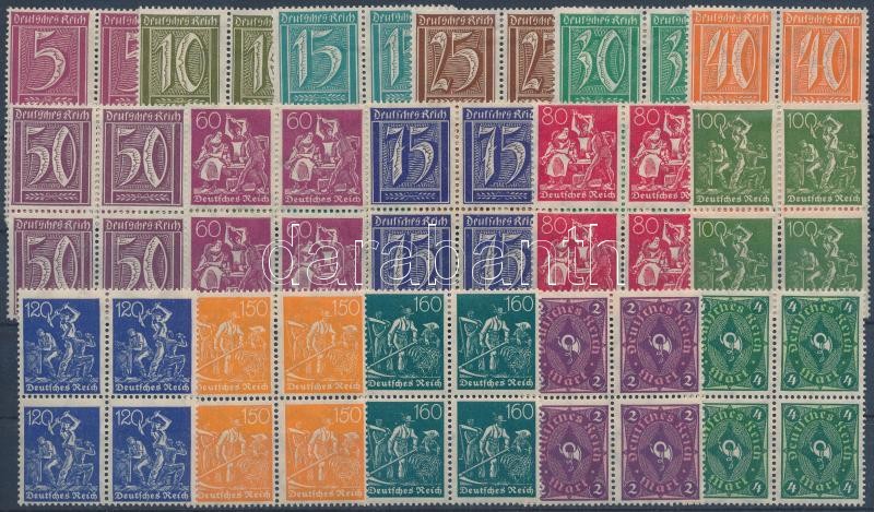 Definitive 16 diff stamps in blocks of 4, Forgalmi sor 16 klf értéke négyestömbökben