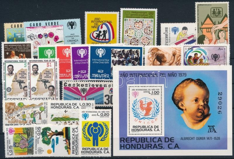 Nemzetközi Gyermekév 1979-1980 21 klf bélyeg, közte sorok + 1 blokk, International Children Year 1979-1980 21 diff stamps with sets + 1 block