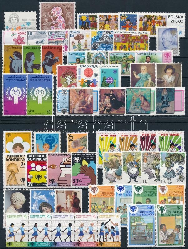 International Children Year 60 diff stamps, Nemzetközi Gyermekév 60 klf bélyeg 2 stecklapon