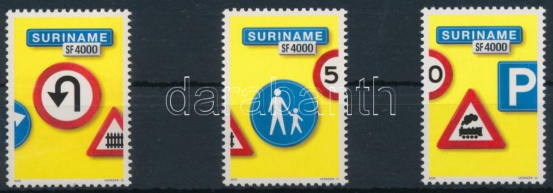Közlekedési táblák (IX-XI) 3 klf bélyeg, Traffic signs (IX-XI) 3 diff stamps