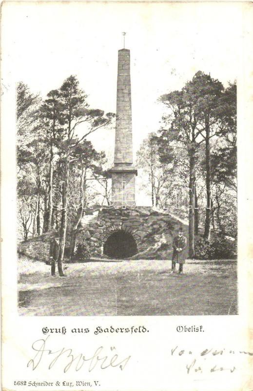 Hadersfeld, Obelisk