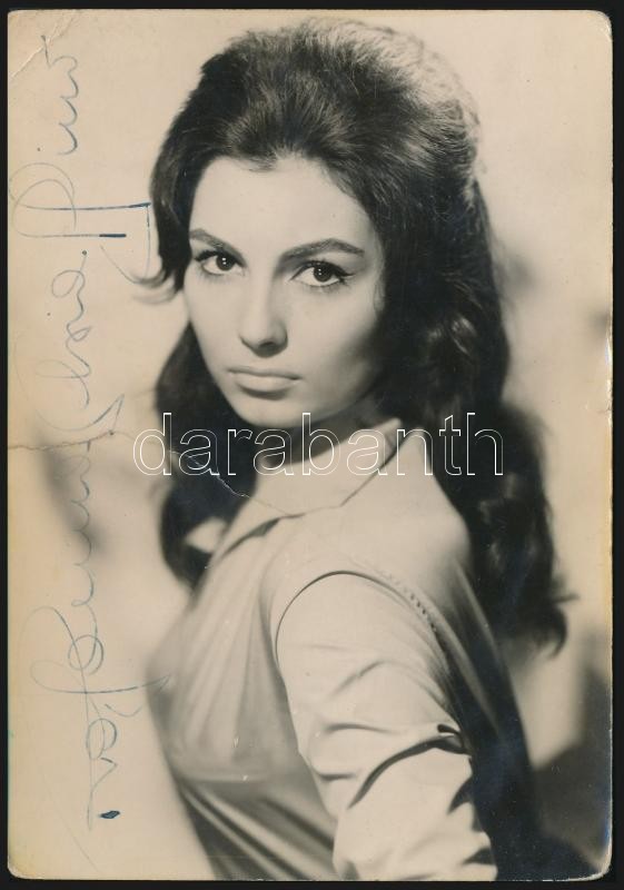 Rosanna Schiaffino (1939-2009) olasz színésznő aláírása őt magát ábrázoló fotón