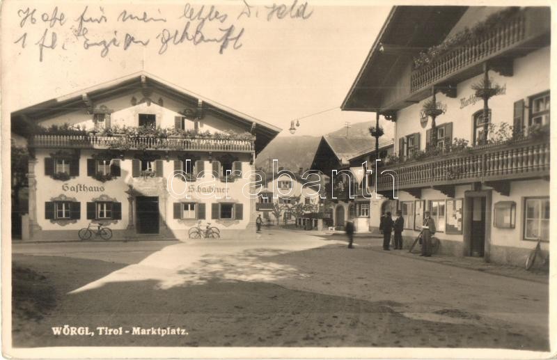 Wörgl (Tirol, Tyrol); Marktplatz, Gasthaus Schachtner / market square, guest house