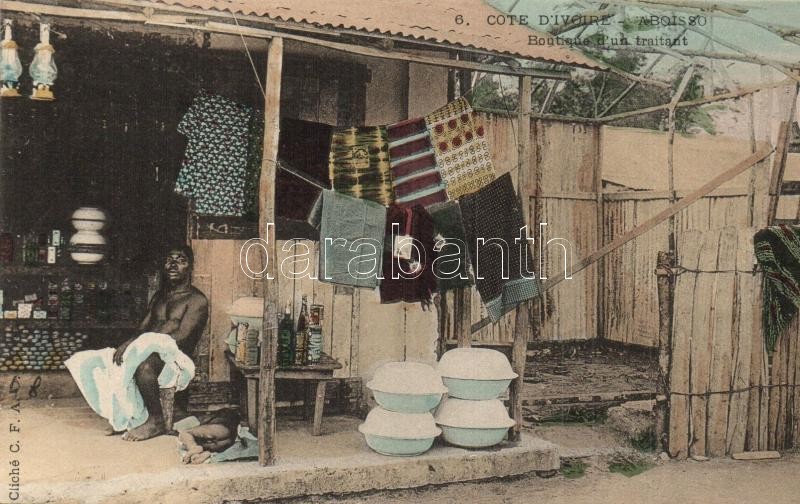 Aboisso, Boutique d'un traitant / Dealer shop, African folklore