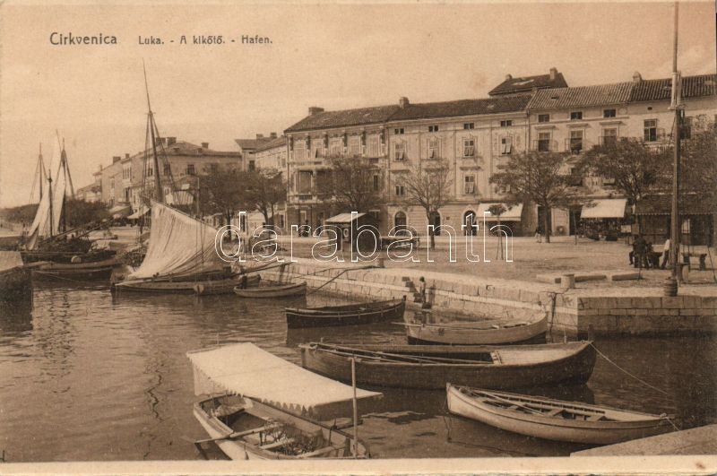 Crikvenica, Luka / port, boats
