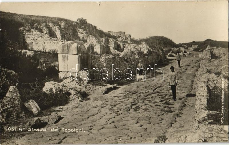 Ostia, Strada dei Sepolcri / road, ruins