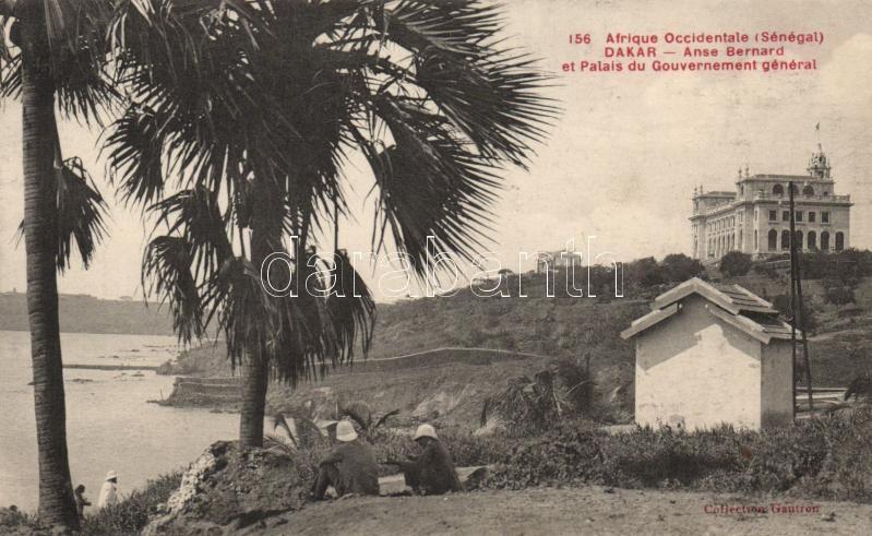 Dakar, Anse Bernard et Palais du Gouvernement général / beach, Government Palace