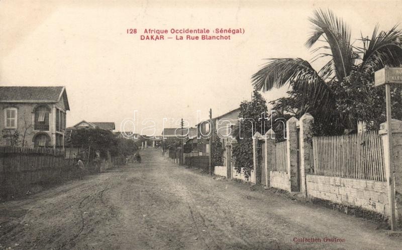 Dakar, La Rue Blanchot / street