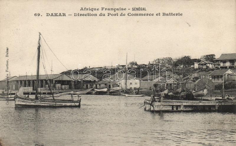 Dakar, Direction du Port de Commerce et Batterie / harbour, sailboats