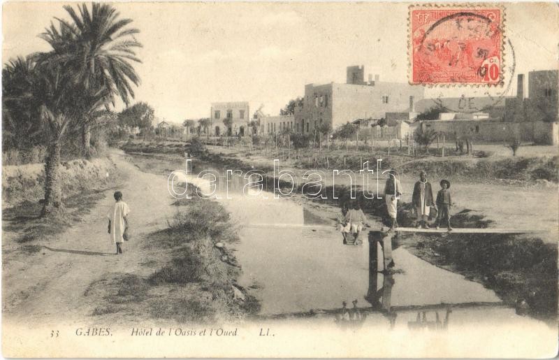 1906 Gabes, Hotel de l'Oasis et l'Oued / hotel, wadi, river. TCV card