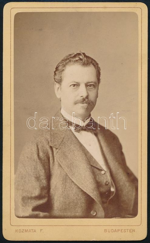 cca 1885 Budapest, Kozmata Ferencz (1864-1902) császári és királyi udvari fényképész műtermében készült, vintage fotó, Miháilovitcs felirattal, vizitkártya méretben, 10,5x6,3 cm