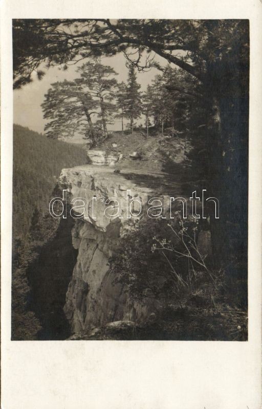 1949 Tátra, Kysel sziklák a völgyben photo, 1949 Tatra, skály v údolí 'Kysel' photo