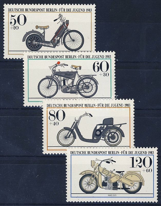Historische Motorräder Satz, Régi motorok sor, Old motors set
