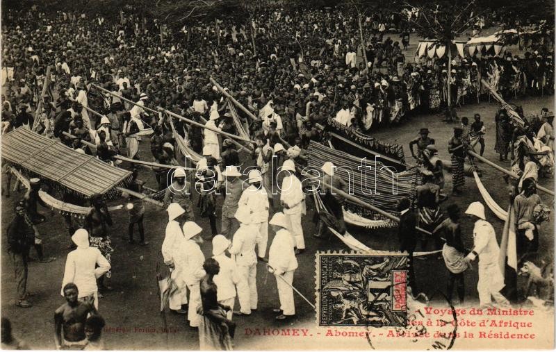 Abomey, Arrivée dans la Résidence, Voyage du Ministre des Colonies á la Cote d'Afrique / arrival at the Residence, African folklore