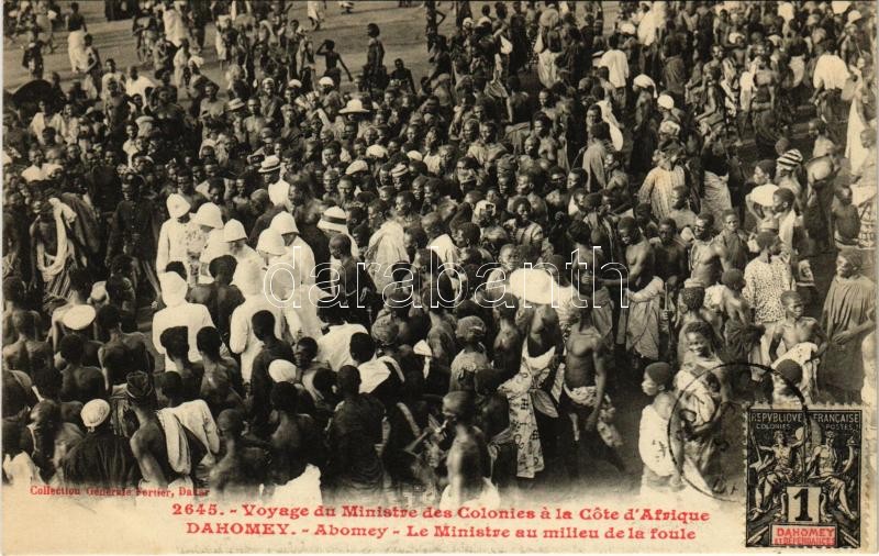 Abomey, Le Ministre au milieu de la foule, Voyage du Ministre des Colonies á la Cote d'Afrique / the Minister in the middle of the crowd