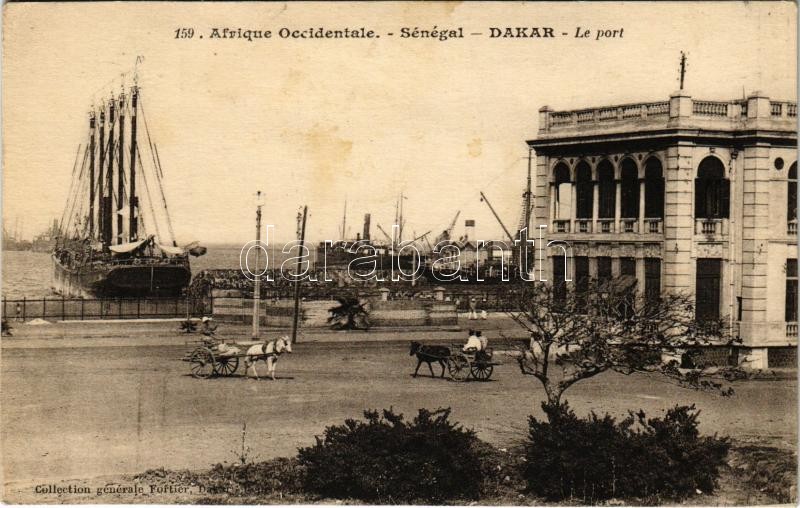 Dakar, Le port / port, ships, horse-drawn carriages