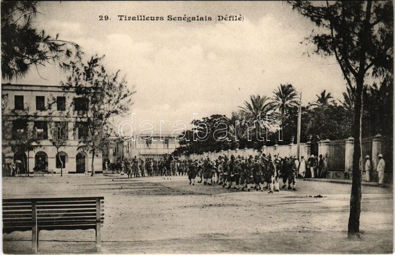 Tirailleurs Senégalais / shooters parade
