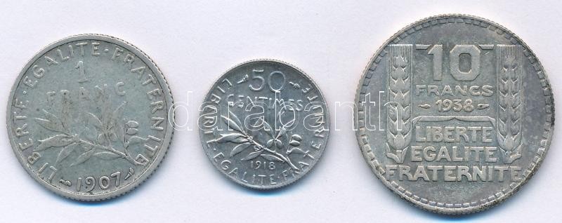 Franciaország 1907. 1Fr Ag + 1918. 50c Ag + 1938. 10Fr Ag T:2-3 patina
France 1907. 1 Franc Ag + 19...