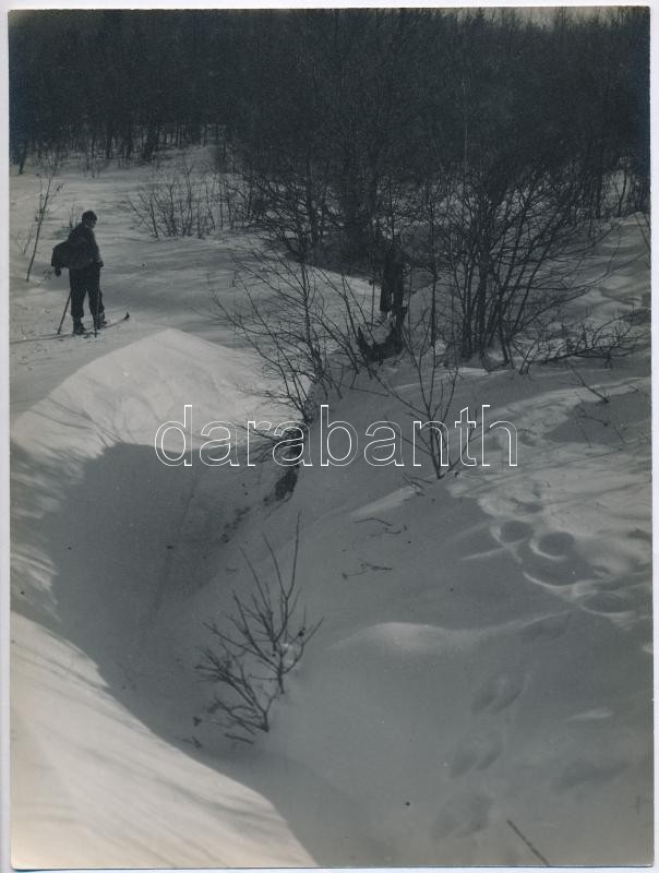 cca 1939 Rozsnyó, Matheisel József fényképész és fotóművész feliratozott vintage fotóművészeti alkotása (Hófúvás), 23,5x17,6 cm