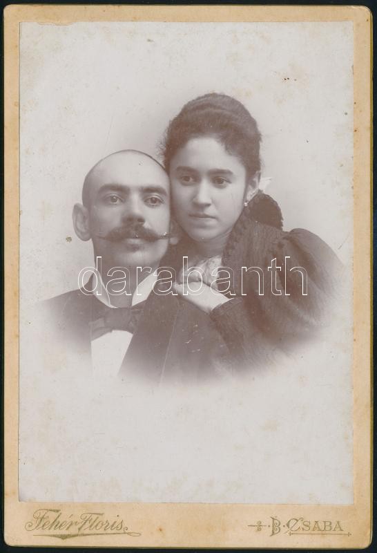 cca 1905 Békéscsaba, Fehér Floris fényképész műtermében készült, keményhátú vintage fotó, 15,8x10,8 cm