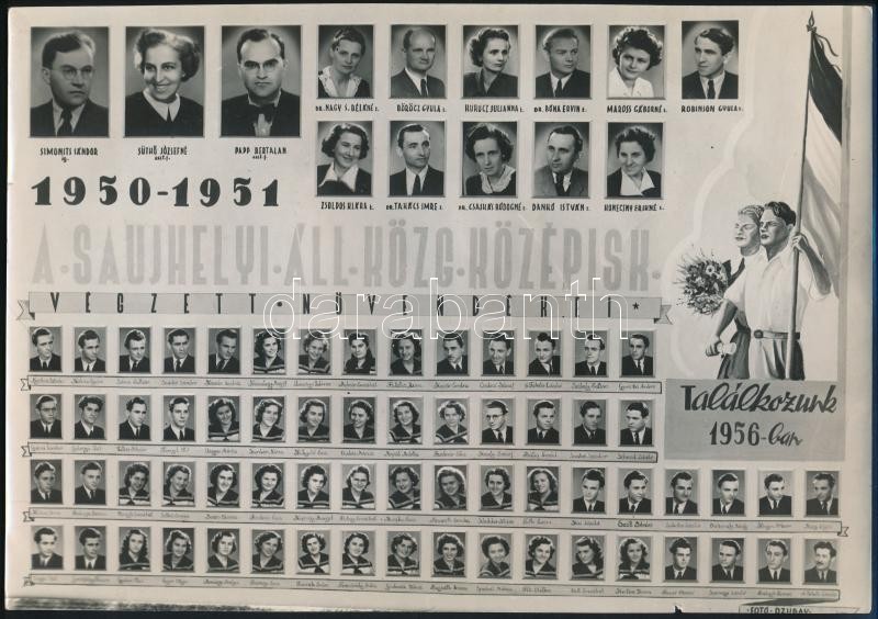 1951 Sátoraljaújhely, Állami Községi Középiskola tanárainak és végzős növendékeinek kistablója, Fotó - Dzubay jelzéssel, 20,2x29 cm