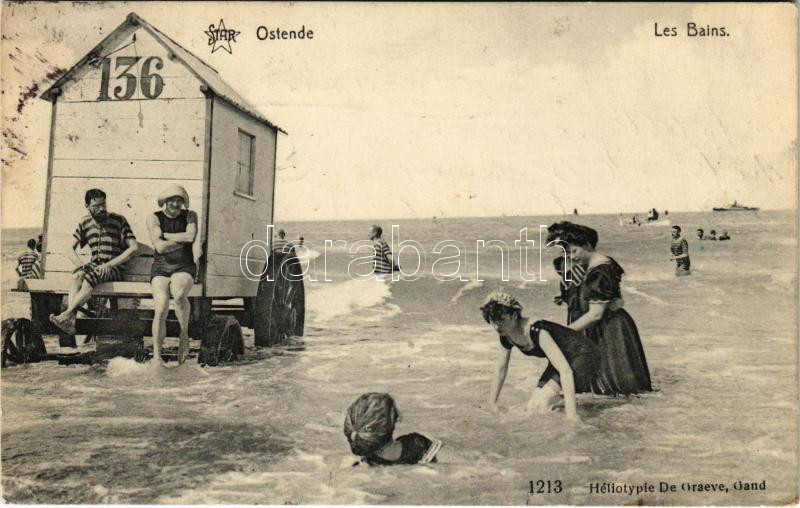 Oostende, Ostende; Les Bains / beach, bathers, cabin. Héliotypie De Graeve 1213.