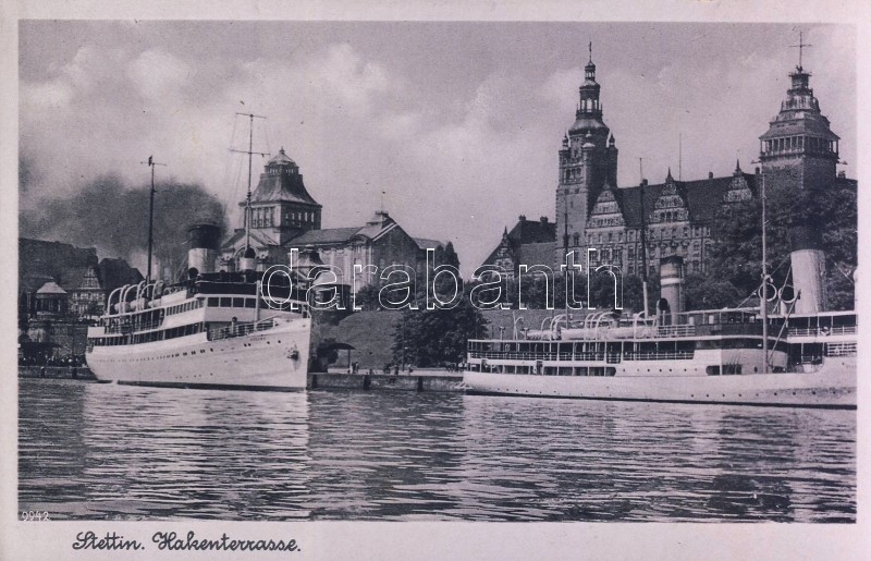 Szczecin, Stettin; Hakenterrasse / port, steamships