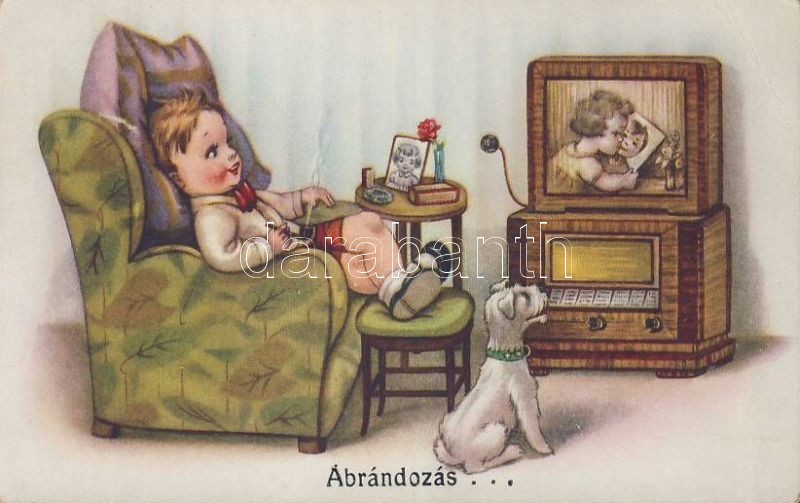 Child watching television with dog, Tévét néző kisgyerek, kutyával