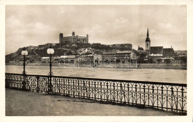 Pozsony, Duna part, vár, Bratislava, Dunaj / river, castle