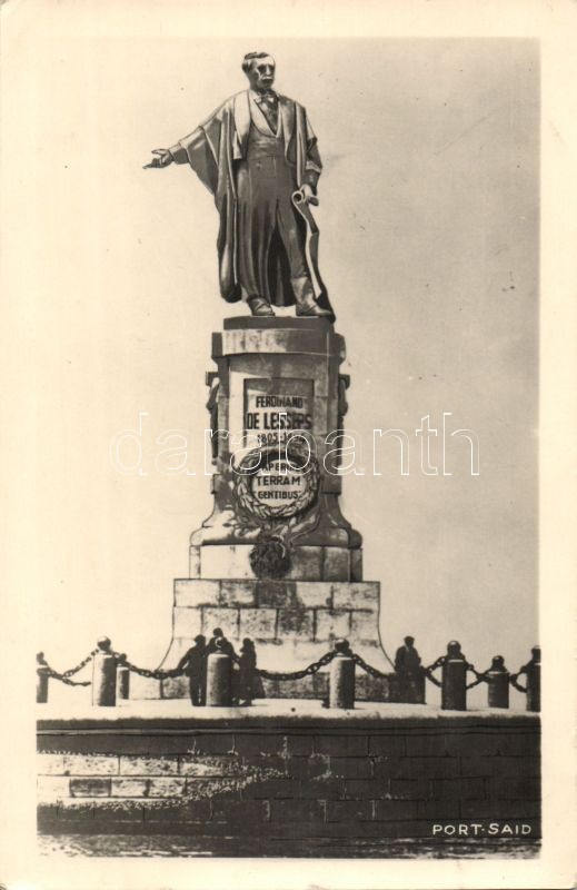 Port Said, Ferdinand de Lesseps statue