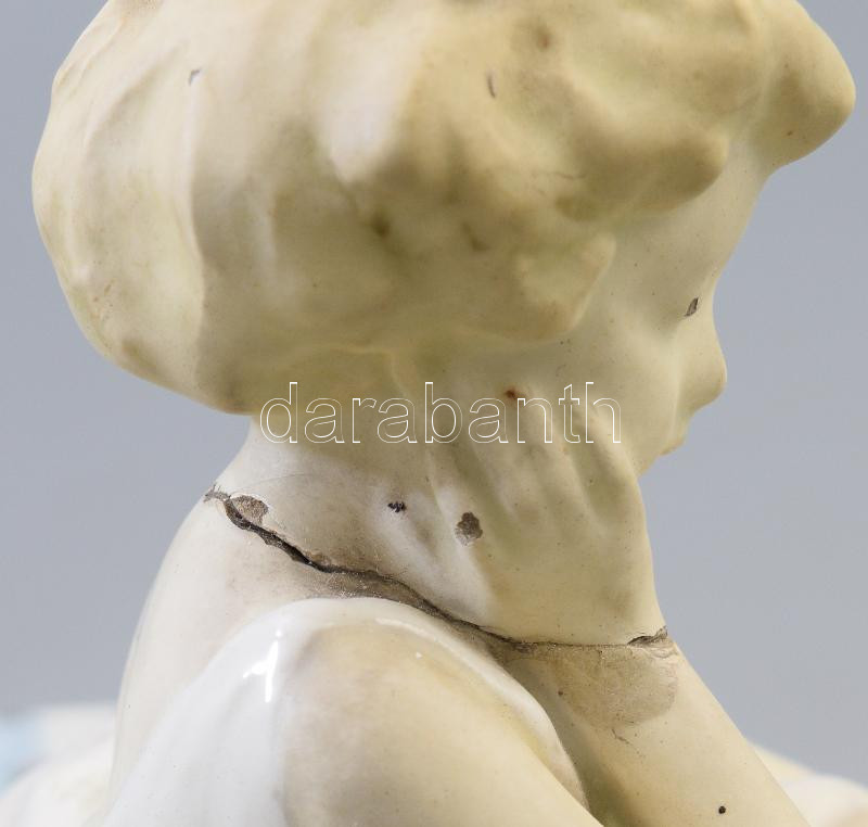 cca 1900 Schauer Vienna Faiance rekamién könyöklő hölgy macskával. Mázas és biszkvit fajansz, hölgy ...