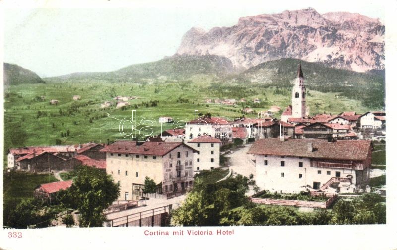 Cortina d'Ampezzo, Victoria Hotel